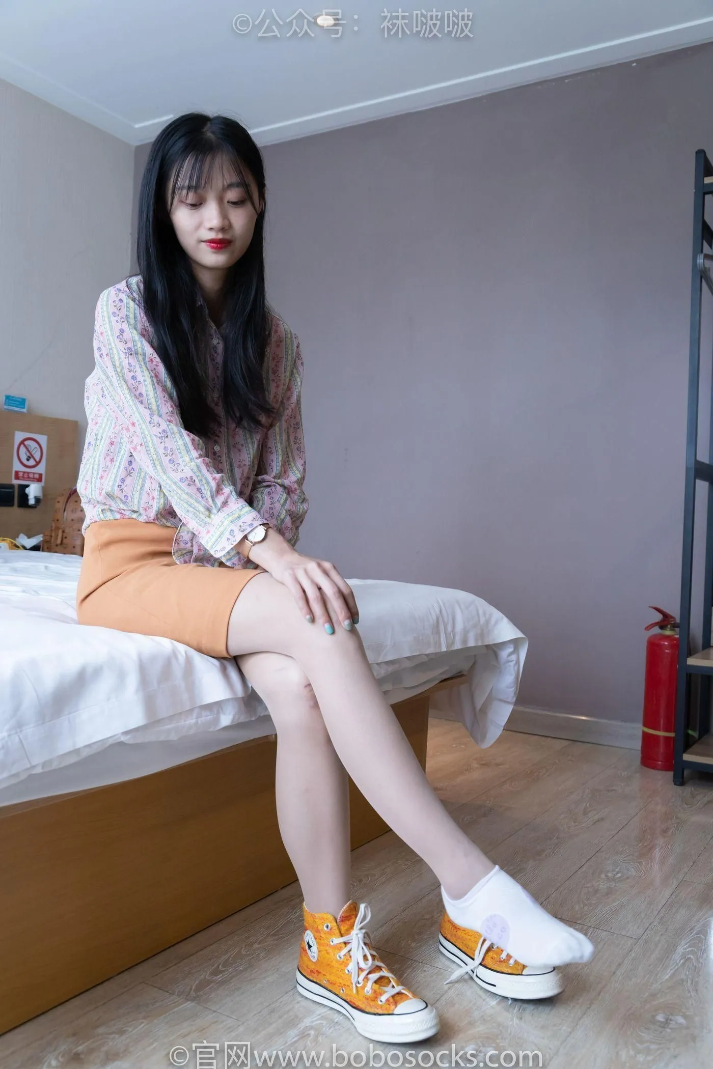 [BoBoSocks袜啵啵]NO.008 涵涵-帆布鞋、白色短棉袜、肉丝 [139P]插图6
